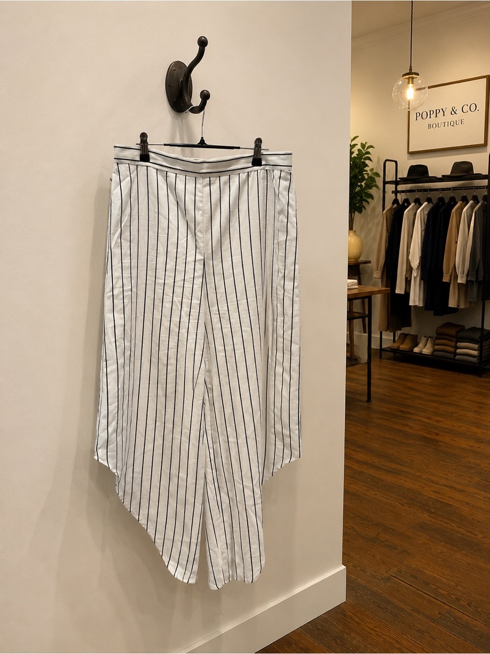 Coco Blanco Asymmetrical Stripe Cropped Pants - Size Medium